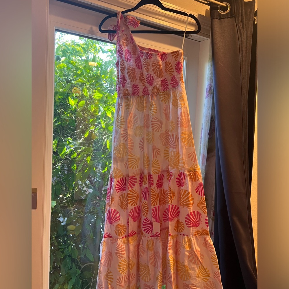 Victoria Dunn midi dress